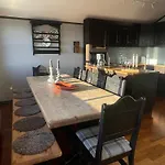 Apartment Cozy Top-floor With Fireplace And Sauna