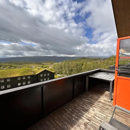 شقة Cozy Top-floor With Fireplace And Sauna
