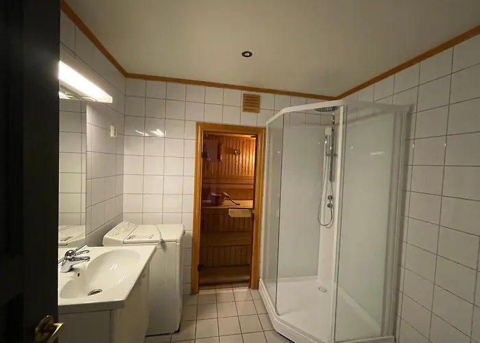 Cozy Top-floor With Fireplace And Sauna Appartement *
